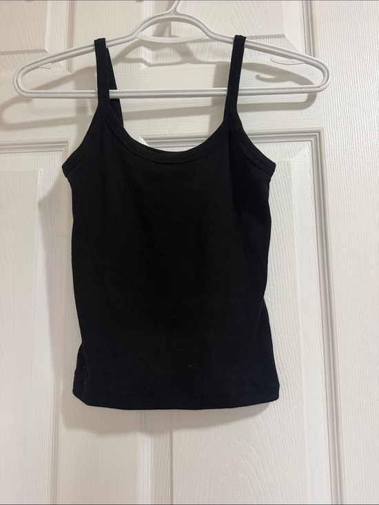 Aritzia Tops - Aritzia Black Ribbed Slim Tank